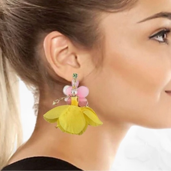 Betsey Johnson Bunny Fairy Earrings MisMatch Set Crystal Rhinestones Yellow Pink - Picture 2 of 5